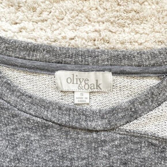 Olive & Oak Asymmetrical Sweatshirt Size S - Picture 5 of 6